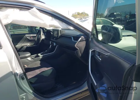 2021 Toyota Rav4 Xle из США, поврежденный, VIN 2T3W1RFV4MW113529